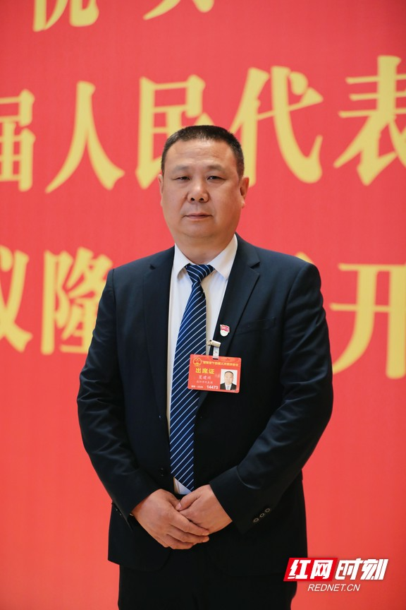 ���������ح�Ľ��ˣ��Իƾ���ҵΪԿ������干��֮��